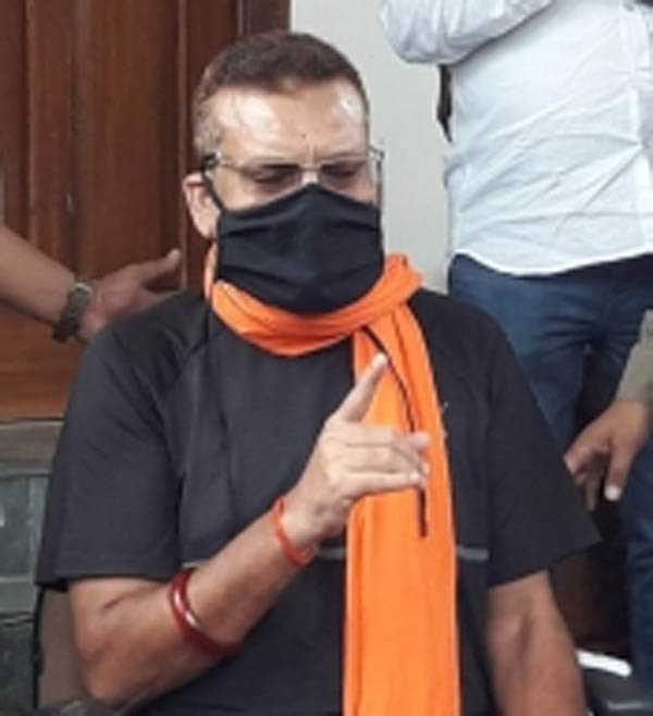 पूर्व डीजीपी गुप्तेश्वर पांडेय का चुनाव लड़ने का फैसला अभी बाकी